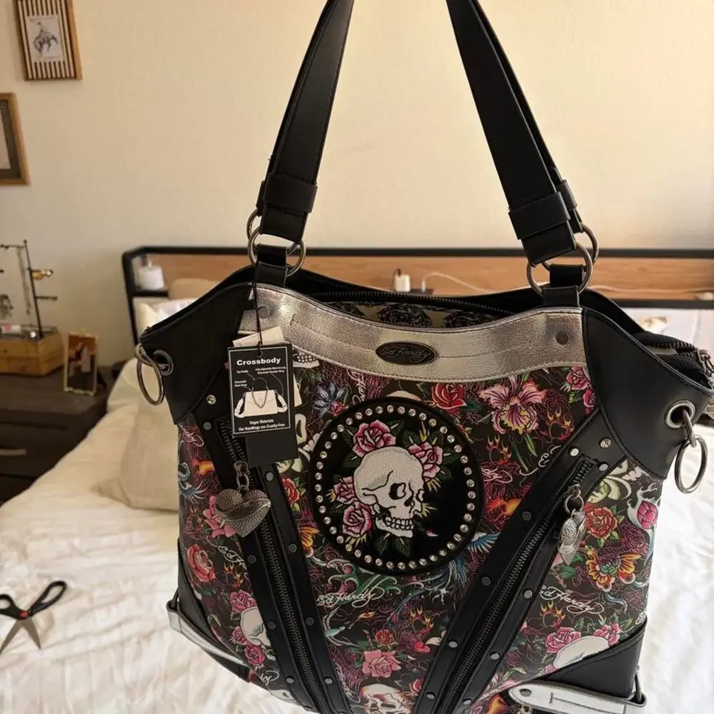 New large ed hardy black